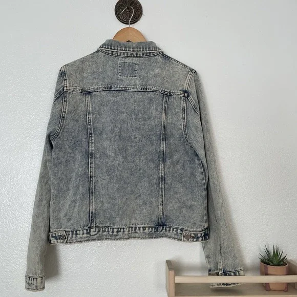 C'est Toi Women's Large Long Sleeve Jean Jacket - Picture 2 of 7